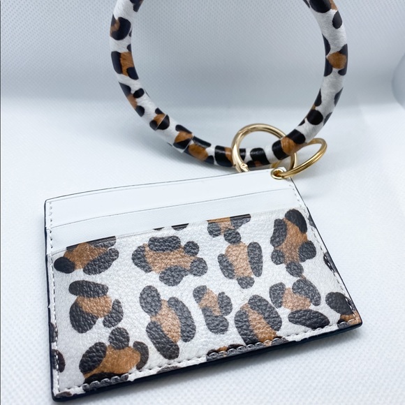 Leopard print ID card keychain - Picture 3 of 4
